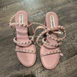 Steve Madden Soft Silicone Like Comfy Sole Studded Chunk Sandal Heels